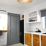 Lägenhetshotell Beachfront Cycladic Irene Boutique Kanala