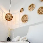 Beachfront Cycladic Irene Boutique 4* Kanala
