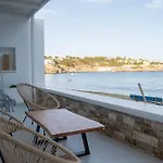 Lägenhetshotell Beachfront Cycladic Irene Boutique Kanala