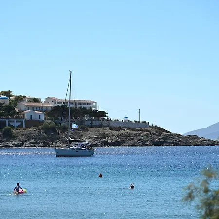 Beachfront Cycladic Irene Boutique 4* Kanala