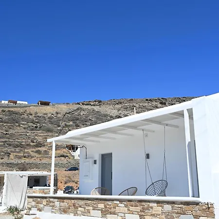 Beachfront Cycladic Irene Boutique