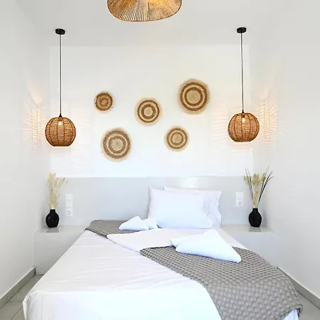 Hotel apartamentowy Beachfront Cycladic Irene Boutique Kanala