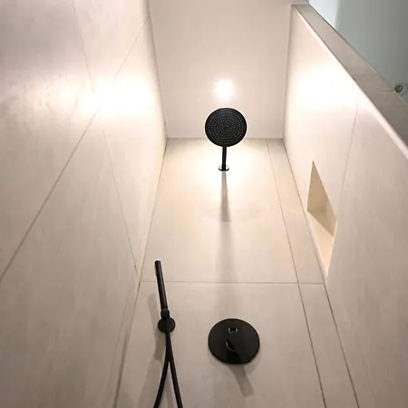 Beachfront Cycladic Irene Boutique Hotel apartamentowy