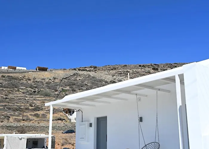 Beachfront Cycladic Irene Boutique